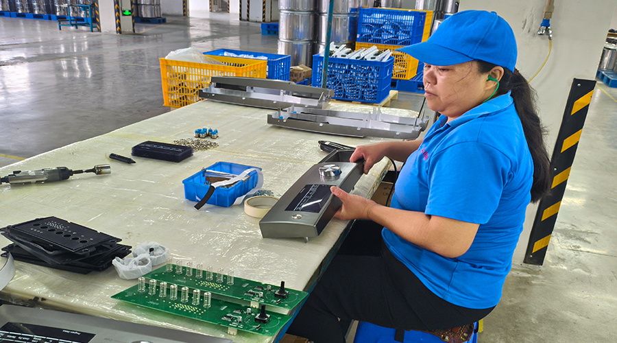 品質源于嚴苛測試，金環電器的實驗室保障